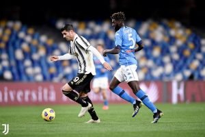 napoli-juventus-1-0-insigne-stende-i-bianconeri-gattuso-sorride