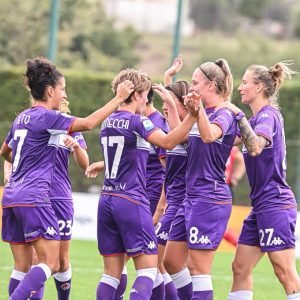 goleada-della-fiorentina-contro-la-lazio-sospesa-e-rinviata-per-maltempo-sampdoria-pomigliano
