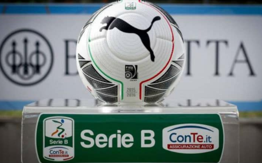 Calcio, Serie B: il Pisa pareggia, il Benevento vince a Crotone
