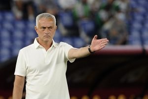calciomercato-roma-mourinho-vuole-cavani-arrivano-conferme