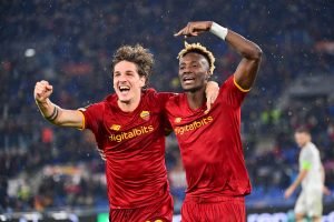 conference-league-la-roma-travolge-lo-zorya