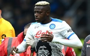 osimhen-operazione-e-terminata-prognosi-di-3-mesi