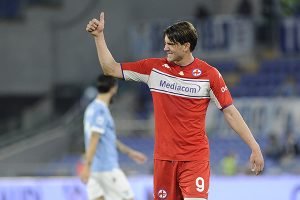 vlahovic-juve-arriva-la-svolta-la-fiorentina-corre-ai-ripari