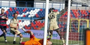 serie-b-il-pisa-vince-2-0-a-cosenza-ed-e-primo