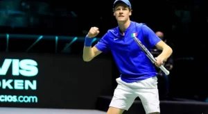 tennis-sinner-si-prepara-per-latp-cup-e-gli-australian-open