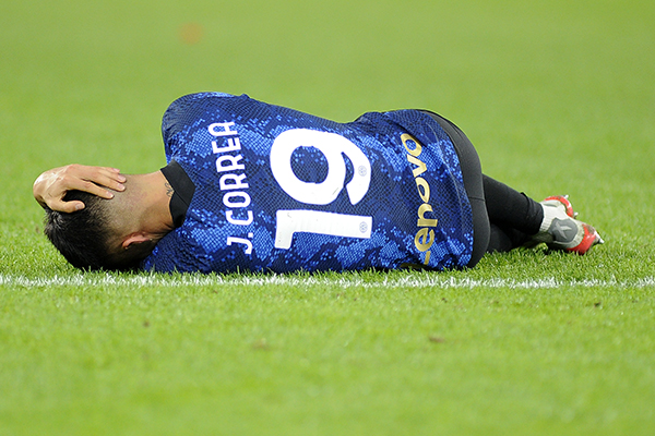 Inter, brutto stop per Correa: i tempi di recupero