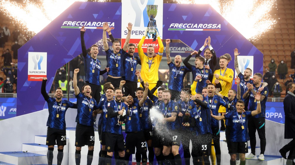 Supercoppa italiana: l’Inter trionfa a San Siro