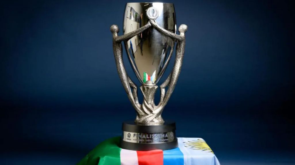 La UEFA svela il trofeo della Finalissima Italia-Argentina