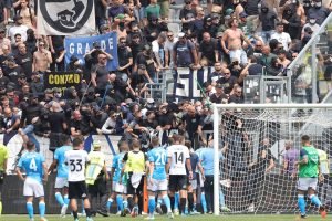 spezia-napoli-cinque-arresti-dopo-gli-scontri-tra-tifosi