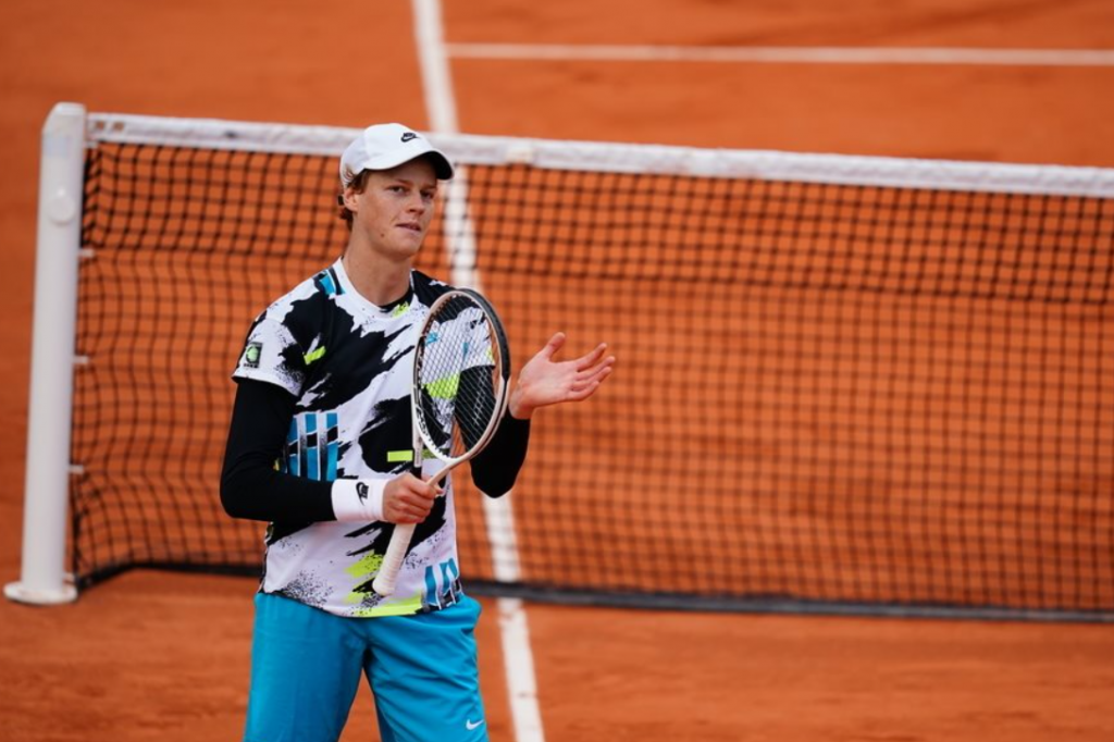 Tennis, Roland Garros: Jannik Sinner e Camila Giorgi ko negli ottavi di finale