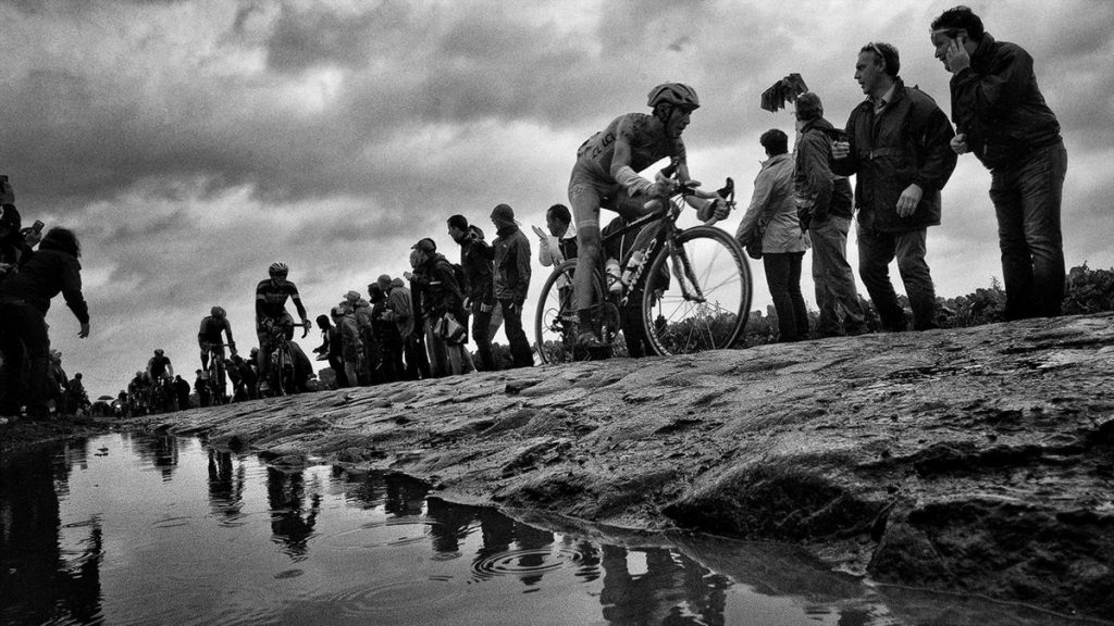 Tour de France, una piccola Roubaix per la quinta tappa
