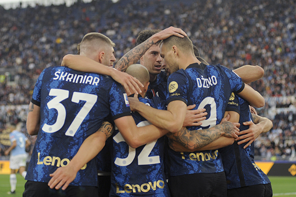 Calciomercato Inter, doppio colpo in arrivo sulla fascia: Inzaghi dimentica Perisic