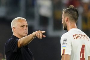 calciomercato-roma-scippo-alla-lazio-mourinho-pensa-al-sostituto