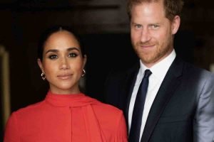 principe-harry-perche-il-suo-libro-in-arrivo-preoccupa-i-royal-gia-dal-titolo