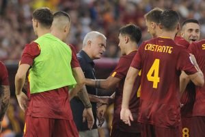 roma-mourinho-rispettiamo-il-betis-ma-siamo-cresciuti-tanto-dybala-uno-dei-migliori