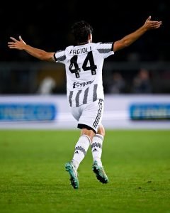 serie-a-il-lecce-perde-1-0-al-via-del-mare-con-la-juventus