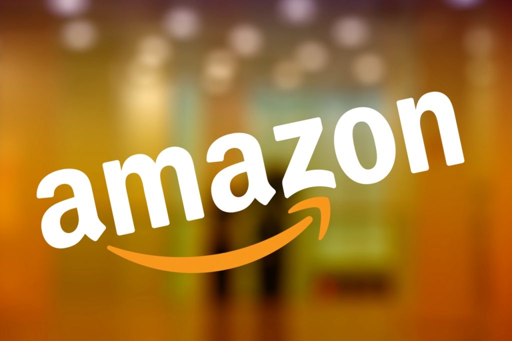 Non solo Facebook: anche Amazon prepara 10.000 licenziamenti