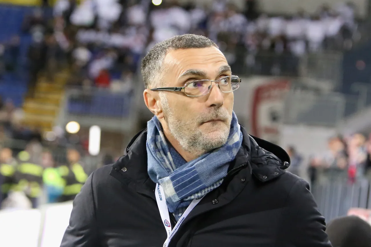 una-carriera-con-la-sola-maglia-dellinter-lathletic-bilbao-premia-beppe-bergomi