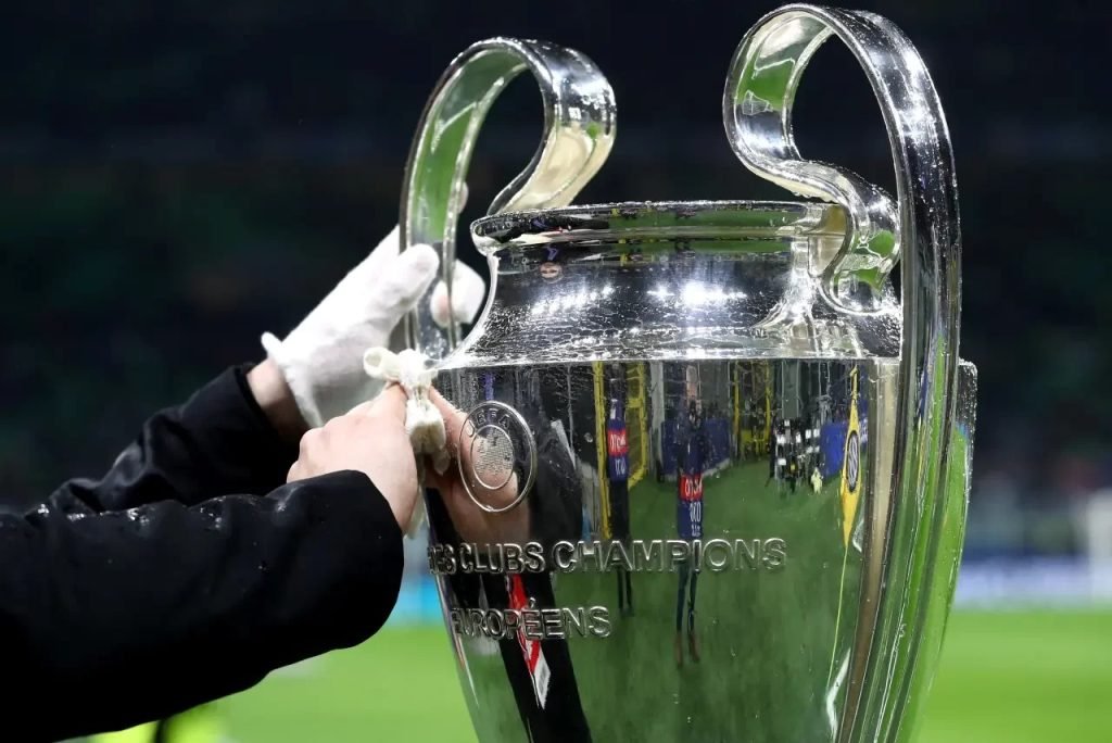 come-vedremo-la-champions-in-tv-dal-2027-dallesclusiva-globale-al-pacchetto-italia-le-novita