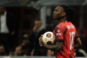 milan-sirene-inglesi-per-leao-larsenal-pronto-a-portarlo-via-a-milano-studiano-per-il-rinnovo